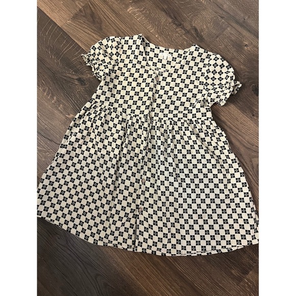 Rylee + Cru Other - Rylee + Cru Girls Dress Size 6-7Y Cream Black Floral Print Buttons Short Sleeve